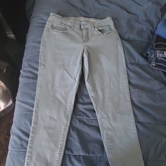 Jeans - Picture 3 of 3